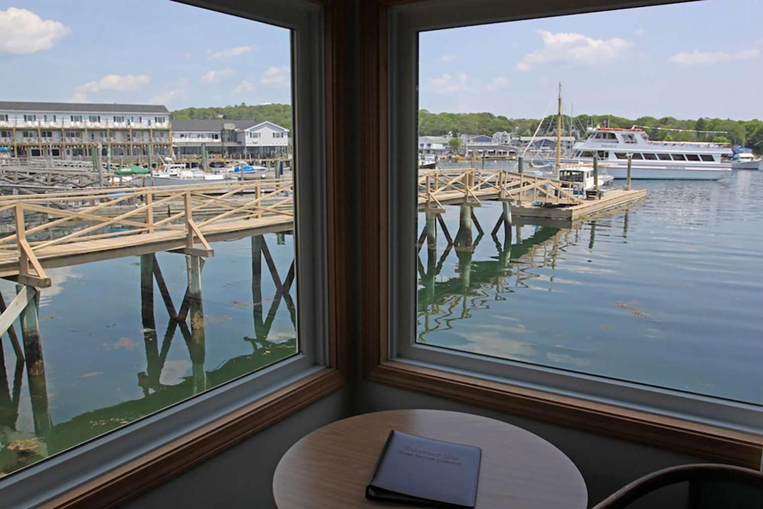 Tugboat Inn Boothbay Harbor Esterno foto
